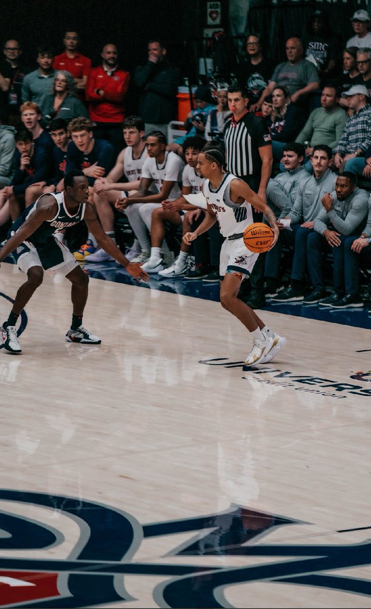 MikeyLewis05's tweet image. Visit gaelsnil.com   SMCMBB Appreciates Gaels NIL Fund.