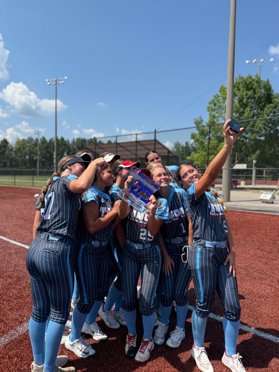 TMUSTANGS2627's tweet photo. The #StangGang showed out at @ConnectSports_ T25 this weekend, battling to a 16U runner-up finish! 🏆 Proud of our 13 players for letting their talent shine all the way to the 'ship!
@ExtraInningSB @LineDsoftball @los_stuff @D1Softball @On3Recruits @TeamNJSoftball @TampaMustangs https://t.co/r5qLPskA9q