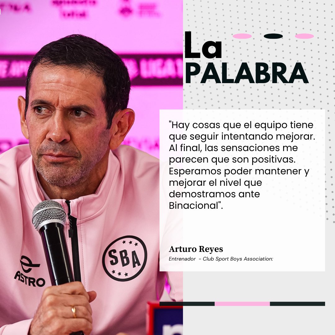 DT. A. Reyes: “Nosotros tenemos varias formaciones. Uno de esos es el 4-3-3 y eso necesita interiores con perfil natural y extremos con perfil cambiado. Gracias a ello, se hace mucho más fácil la circulación del balón porque el extremo va para adentro y el interior hacia afuera”.