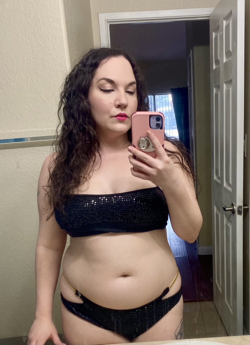 Hi Vegas babes, I had some cancellations and now I’m tested &amp; available all week!!! 

Comment or DM me if you want to shoot some porn 🌈