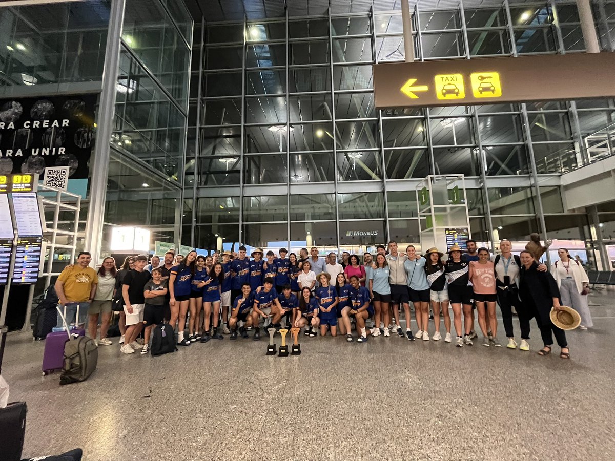 Os 🏆 🏆🏆  xa están na casa! 

GALICIA celebra o seu histórico Campionato 3x3 U13 e U15 

O 👏 👏 por parte das familias dos ⛹️⛹🏻‍♀️ representa o 🫶 de todos!

📣 📣

🥇U13 ⛹️ 
CAMPIÓNS de España!

🥈U15 ⛹️ 
SUBCAMPIÓNS de España! 
 
🥉U15 ⛹🏻‍♀️
BRONCE! 

🎖️U13 ⛹🏻‍♀️
1️⃣1️⃣ posto!
