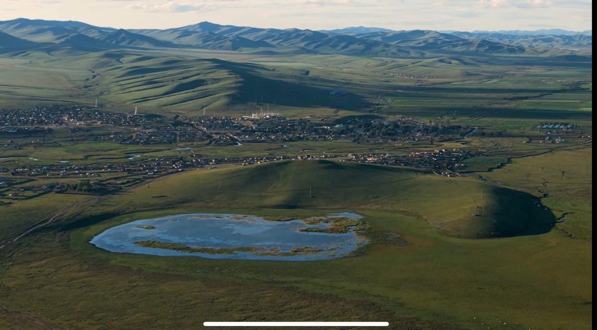 Өглөөний мэнд 

Өнөөдрийн ажилд тань амжилт хүсье.