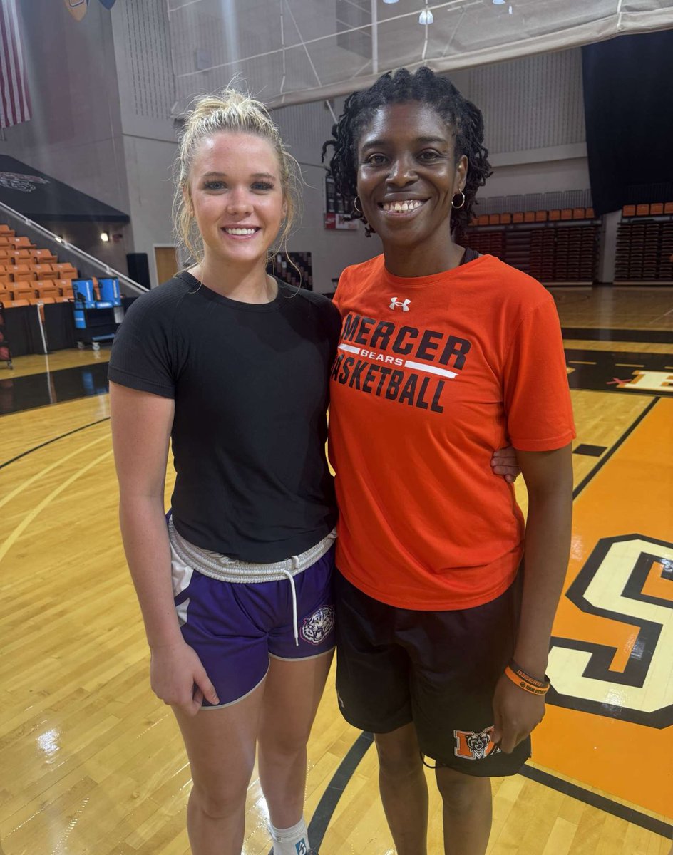 Hayden Walker tweet media