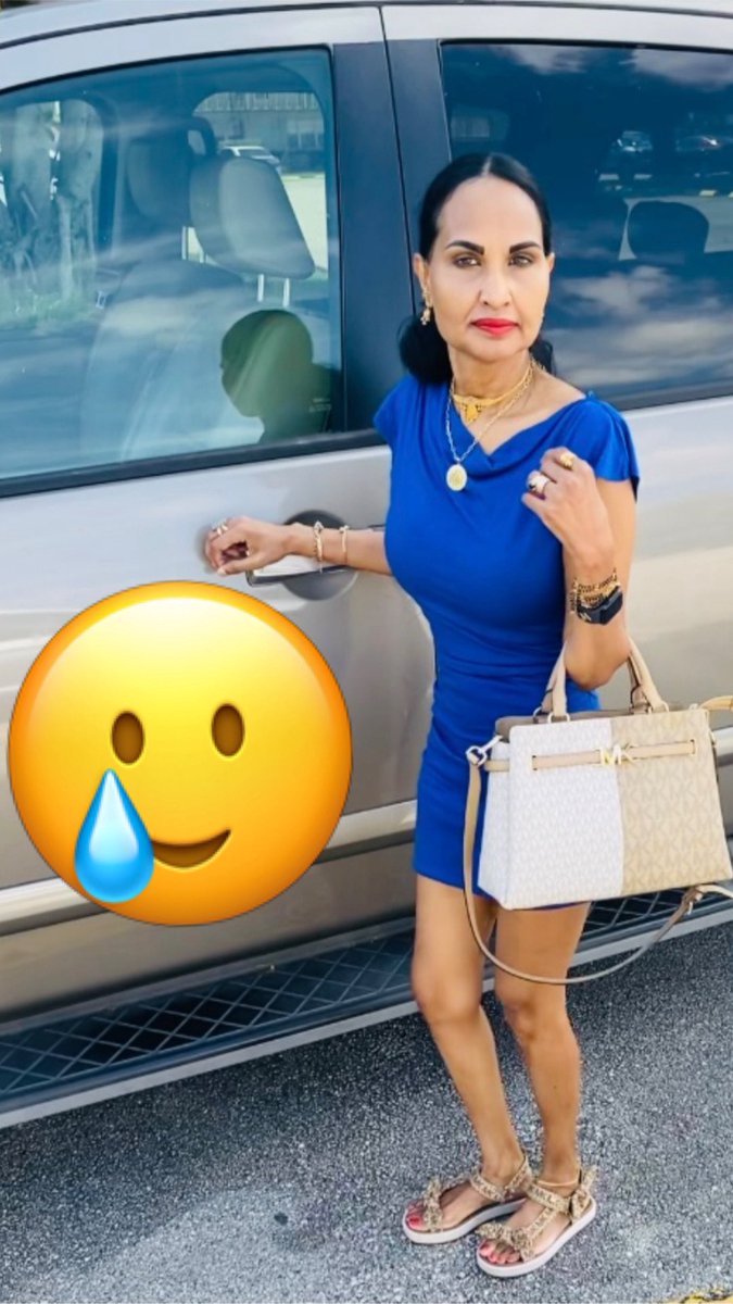 NDookhi47114's tweet image. Visiting my disabled brother who lives where my mom used to live!
@GovRonDeSantis @Sen_Albritton @Daniel_PerezFL Do you know how heartbroken and traumatizing it is for me to go there and not seeing my mother in her chair and reliving the nightmare how my mom died due to the…