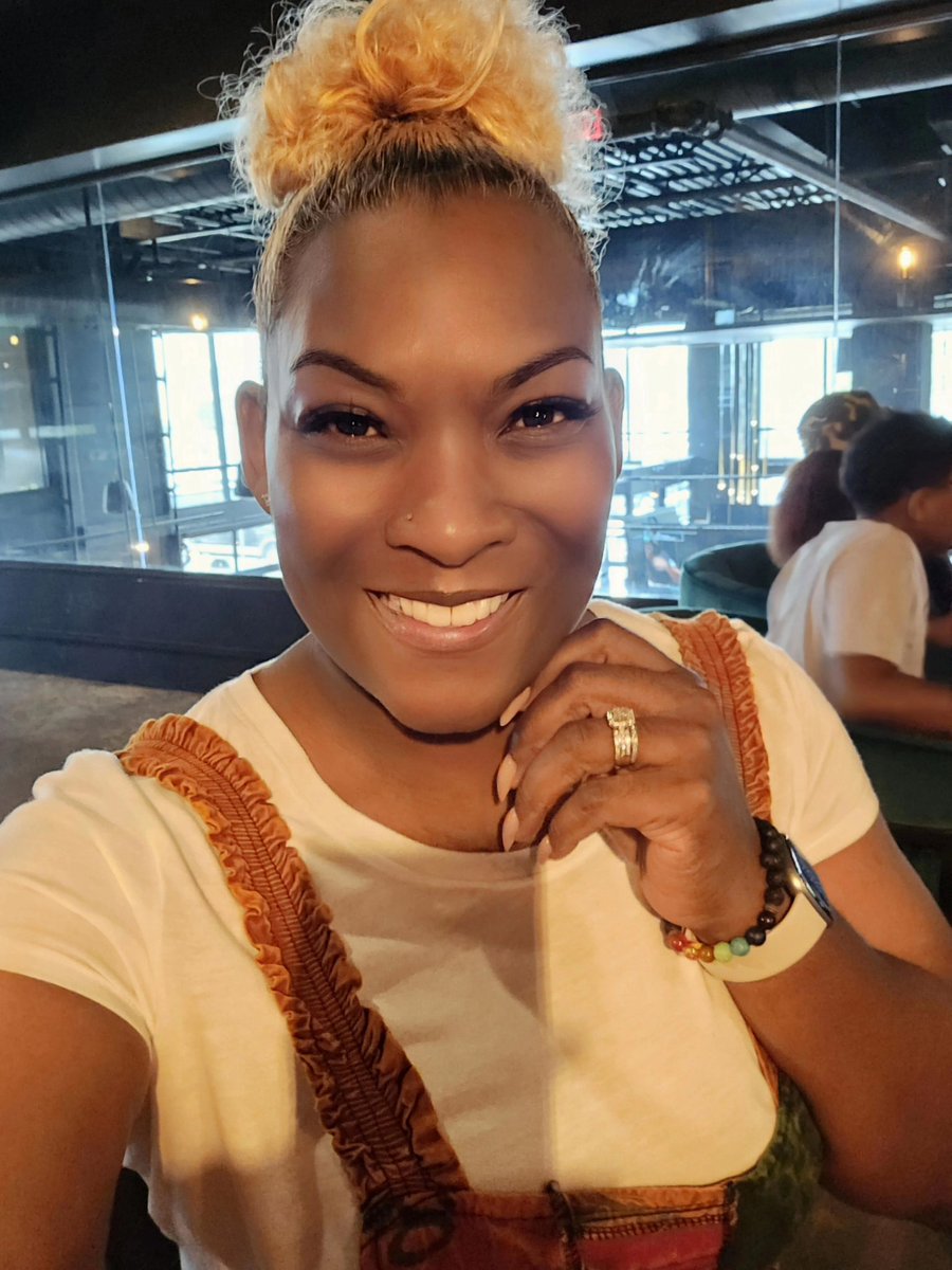 Coach Felicia Spivey tweet media