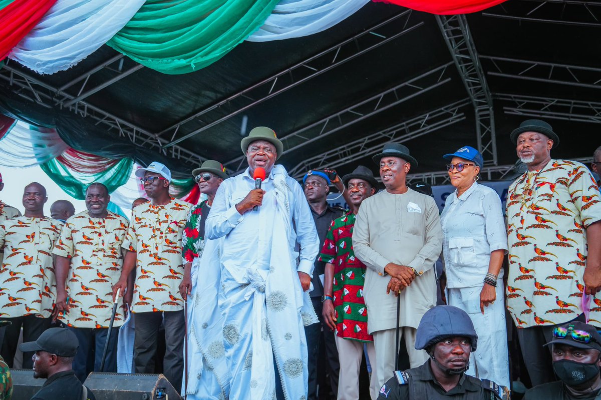 govdouyediri's tweet image. Our Thank You Tour To Sagbama LGA!

The reception at Sagbama town today during our thank you tour to the Local Government Area was loud and huge. 

I appreciate the traditional and political leaders from the various constituencies, the stakeholders at different levels and our…