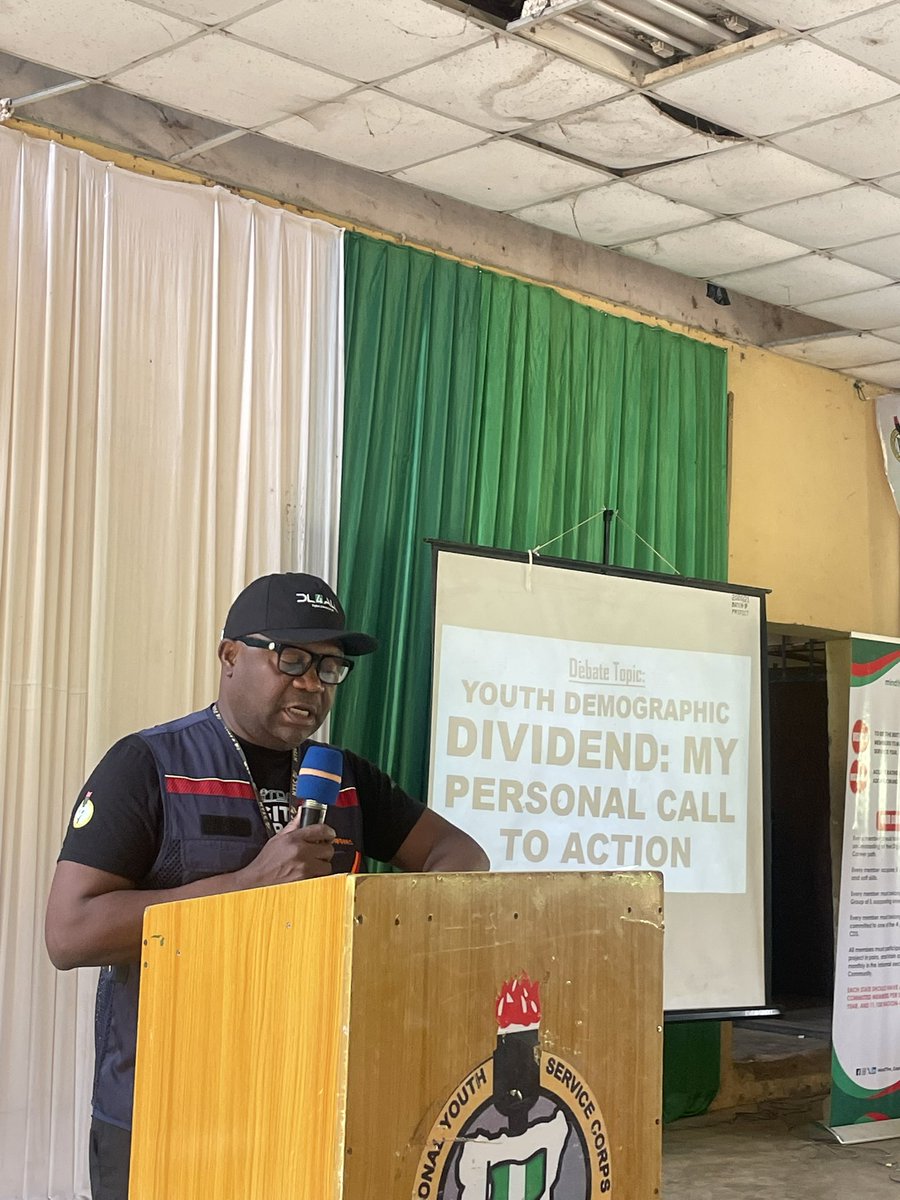 DL4ALL_Ardokola's tweet image. State coordinator + NYSC officials +DL4ALL key personnel + resource persons = Great Team ✨👏👏

Great team = Successful Debate 

#mindthegap #dl4allcds #dl4all #digitalliteracy 
#youthdemographicdividend