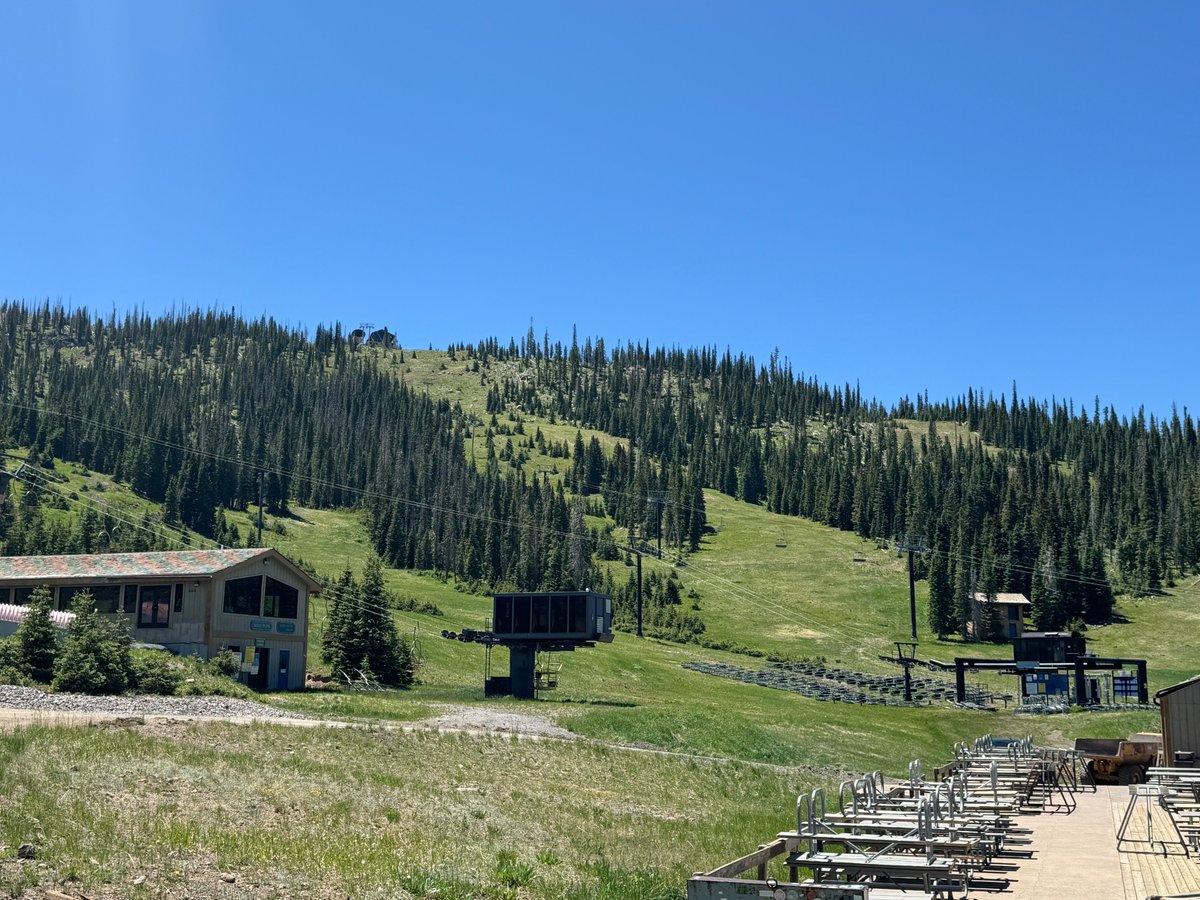 Off-season projects are in full swing here at Wolf Creek! A new snowboard rental shop is being constructed to replace the existing BoarderDome. Concrete work for the structure began today. Keep an eye out for updates. #wolfcreekski #skiwolfcreek #wolfcreekcolorado