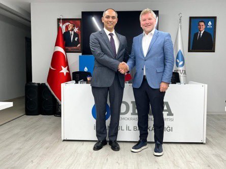Ali Hakan Ağaoğlu (@a_hakanagaoglu) on Twitter photo Kıymetli yol arkadaşımız <a href="/Devaismailozcan/">İsmail Özcan</a> başkanımızın DEVA Partisi İstanbul İl başkanlığı Teşkilat başkanı olarak atamasını gerçekleştirdik.
Yeni görevinde’de önceki görevlerinde gösterdiği başarıyı tekrar etmesini temenni ediyor başarılar diliyorum. Kıymetli yol arkadaşımız <a href="/Devaismailozcan/">İsmail Özcan</a> başkanımızın DEVA Partisi İstanbul İl başkanlığı Teşkilat başkanı olarak atamasını gerçekleştirdik.
Yeni görevinde’de önceki görevlerinde gösterdiği başarıyı tekrar etmesini temenni ediyor başarılar diliyorum.