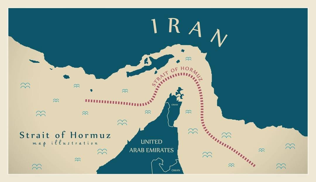 SteliosFot75's tweet image. It's in no one's interest to carry on with this war, and soon we'll have a ceasefire.
🇮🇱 wanted to distract from #Gaza and dismantle #Iran's air defence+delay nukes.
The 🇺🇸 doesn't want to risk econ instability at the #HormuzStrait .
🇮🇷 needs domestic stability to regroup.