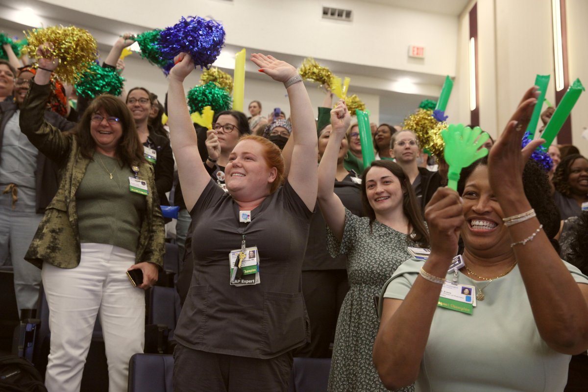 MedStarWHC's tweet image. .@MedStarWHC did an awesome thing today! We earned the prestigious Magnet® designation from @anccofficial! This honor, achieved by only 10% of U.S. hospitals, recognizes our commitment to #nursingexcellence. Congratulations to our team! ms.spr.ly/6010SxeWO #MagnetRecognition