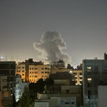Trump, 6 saat sonra ateşkes başlayacak dedi.

• İsrail şu anda Tahran’ı bombalıyor.

Dünya ile dalga mı geçiyorsunuz dalyapraklar...