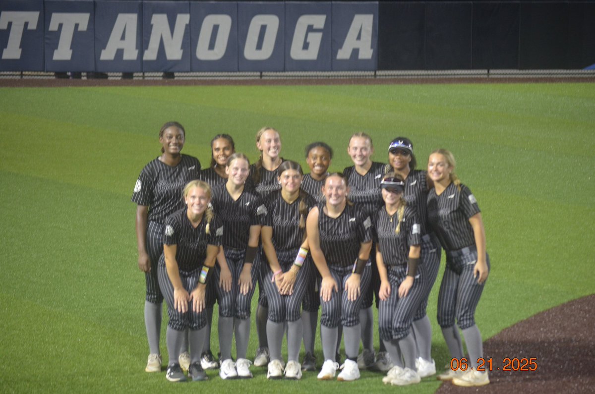 Nice weekend at Scenic City, 6 &amp; 2, won our pool, took a shut out W in The Frost but most importantly got to play in front of and have some great conversations with lots of coaches. Thanks to all that watched our girls play!
