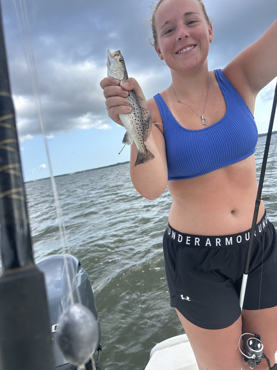 Nice day on the water! ❤️ living on the coast! <a href="/emma_hudson4/">Emma Hudson</a> <a href="/Hudson4Sean/">SeanHudson4</a>