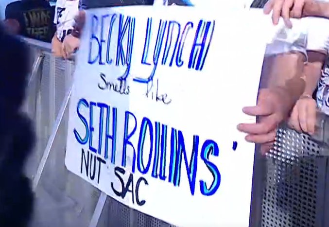 SubToSlamX's tweet image. #WWERaw