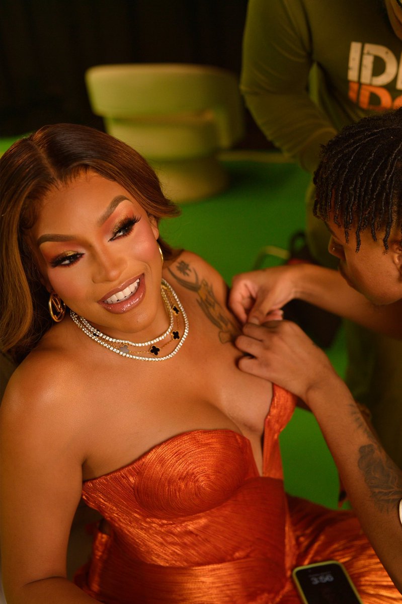 archivesofwill's tweet image. @DREWSIDORA Styled By Me For @BravoTV Real Housewives of Atlanta. 🍑