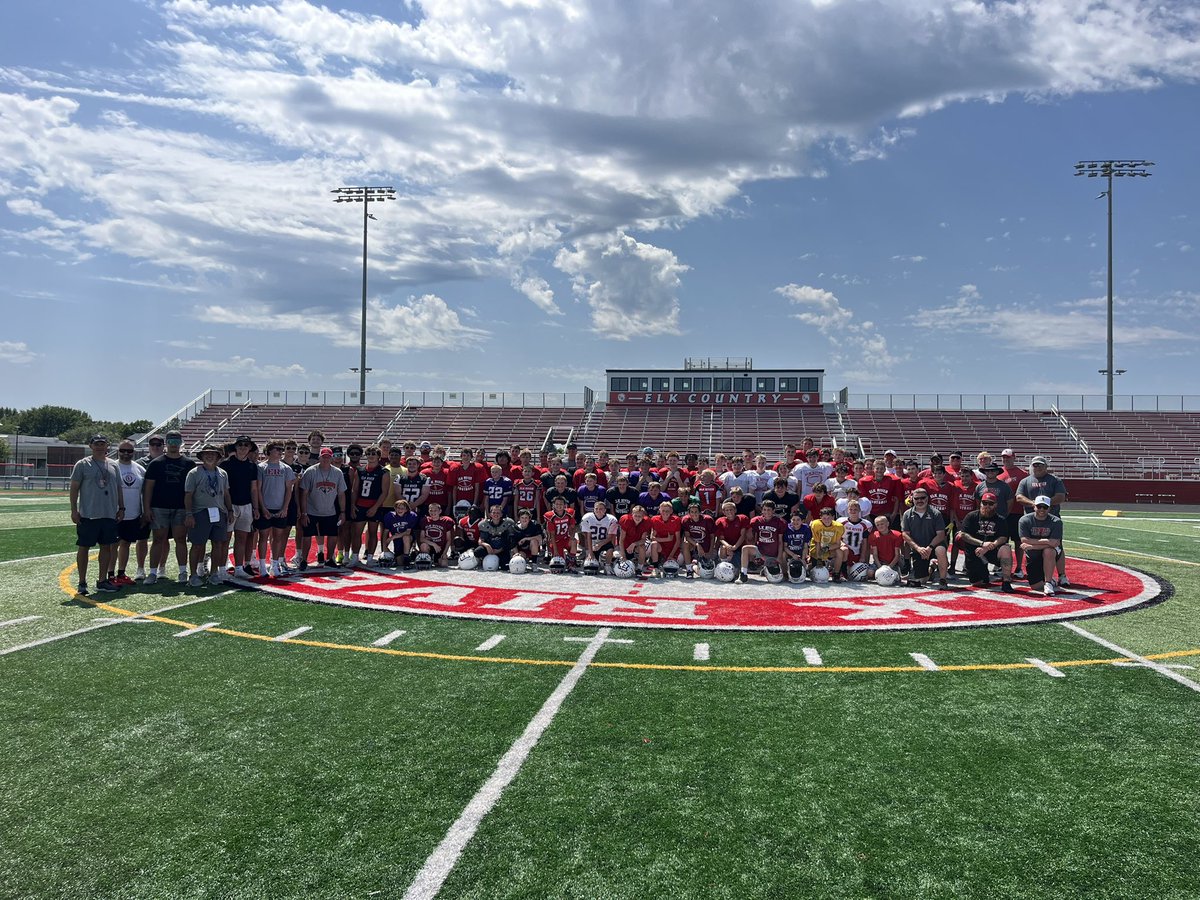 Coach Cory Cain - The Realtor (@coachcoryc) on Twitter photo 🏈 Just recovered from our annual football trip to <a href="/elks_recruits/">Elk River HS Football Recruiting</a>
2-day camp for the Elk River HS football team, followed by a 1 day camp for the youth program. Then an evening coaching clinic for all ER coaches.
Huge thanks to <a href="/mcross2829/">Michael Cross🏈</a> & staff for outstanding hospitality! 🏈 Just recovered from our annual football trip to <a href="/elks_recruits/">Elk River HS Football Recruiting</a>
2-day camp for the Elk River HS football team, followed by a 1 day camp for the youth program. Then an evening coaching clinic for all ER coaches.
Huge thanks to <a href="/mcross2829/">Michael Cross🏈</a> & staff for outstanding hospitality!