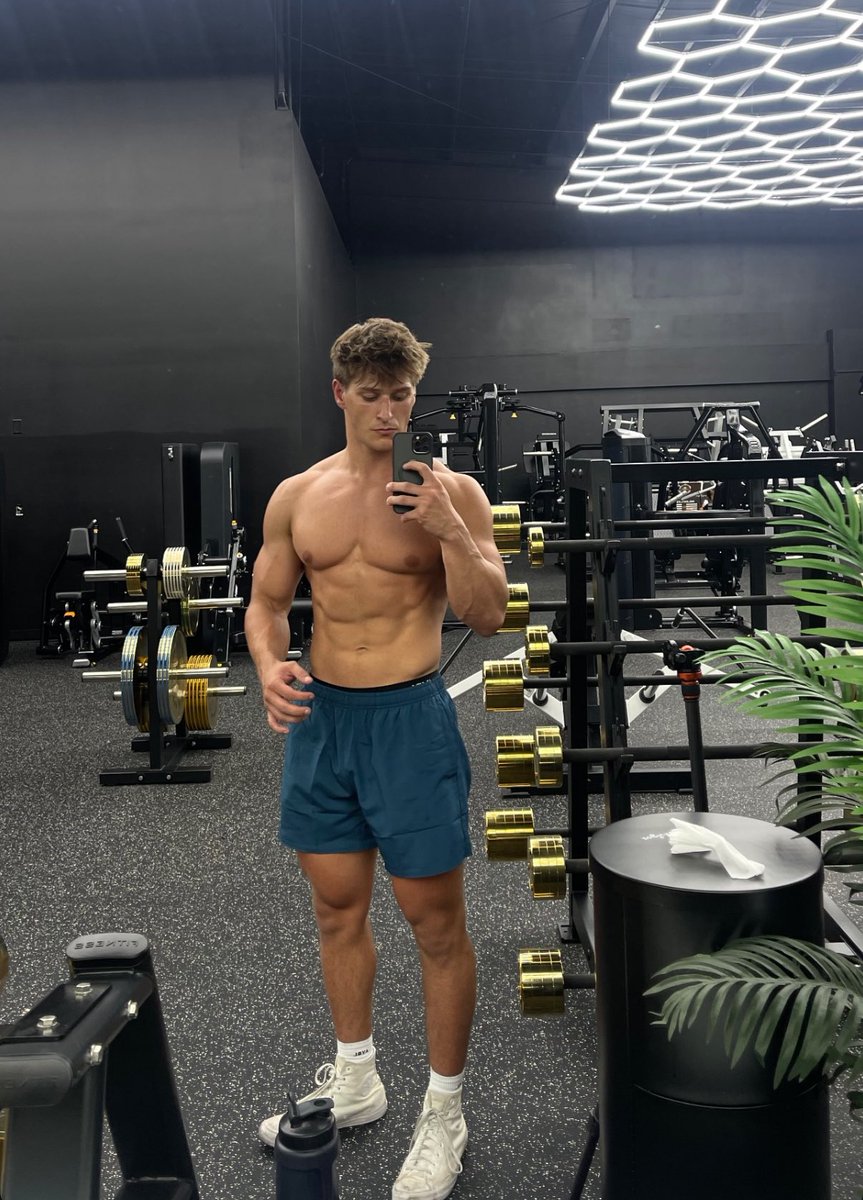 Austin God tweet media