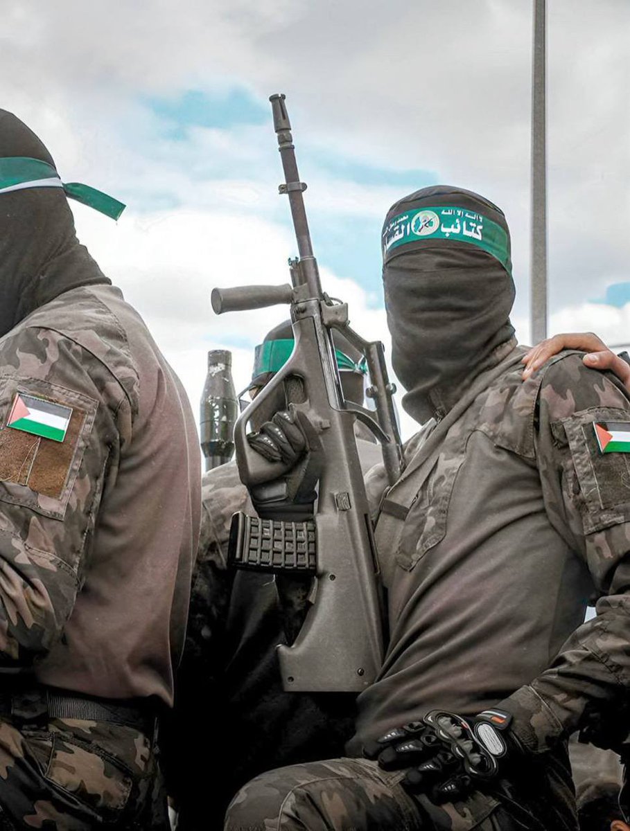 🚨#SONDAKİKA | Kassam Tugayları:

Gazze’de bugün 3 israil askerini daha geberttik.