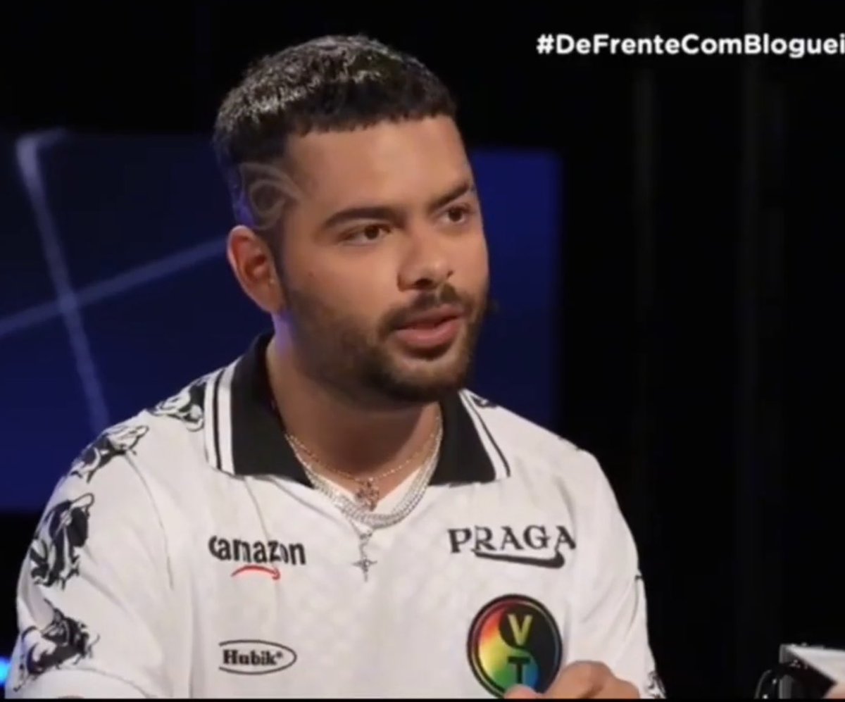 DeFrenteChiqui's tweet photo. Entrevista 05 finalizada! 💙
Muito obrigado ao @fredolinos por ter topado esse convite, e a todos vocês que assistiram! ✨

🎥 Assista à entrevista completa no meu canal do YouTube! Link na bio! https://t.co/zZavccRCGa