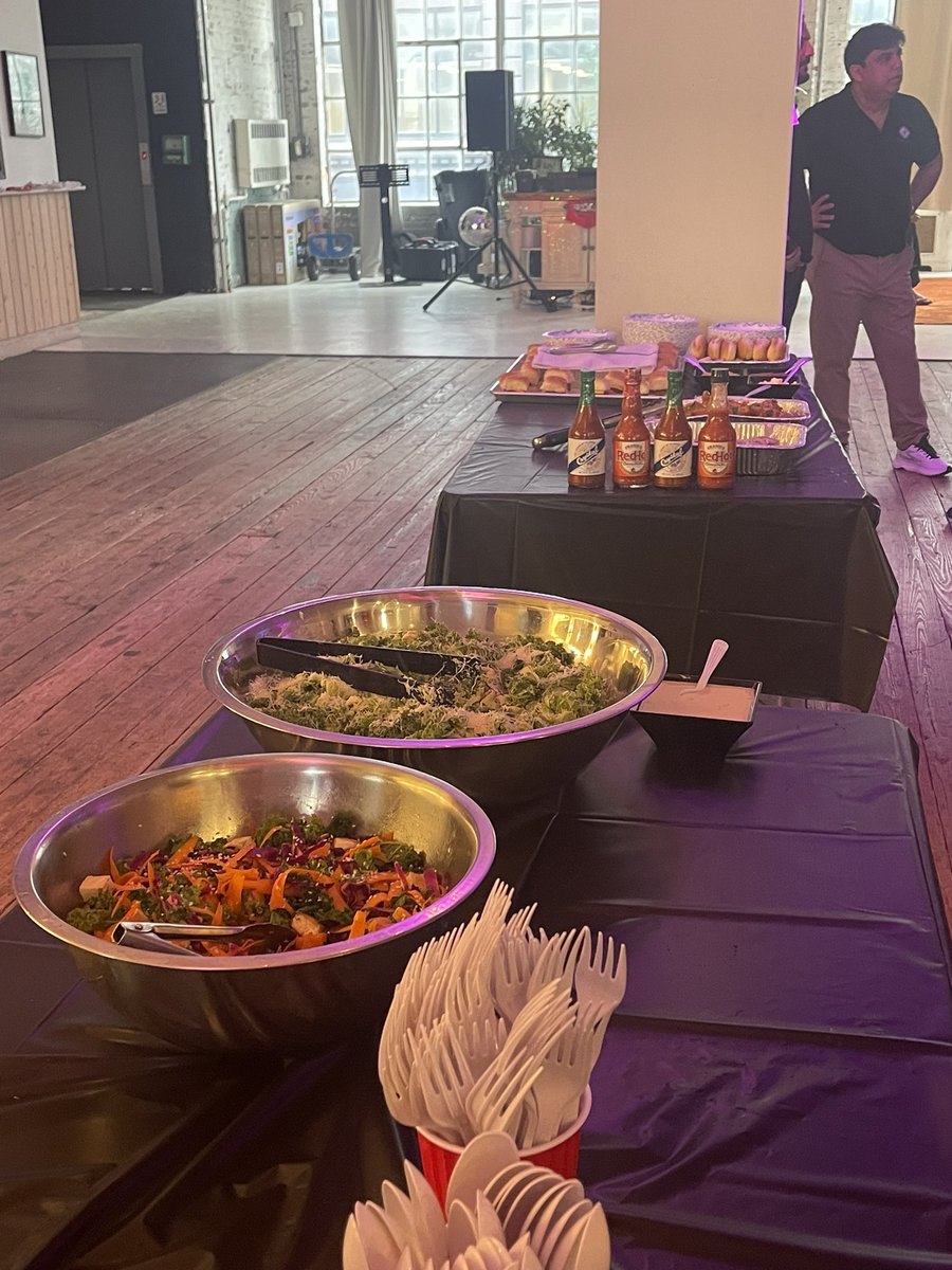 兄弟们又要到饭啦🤣感谢<a href="/flow_blockchain/">Flow.com</a> 
#permissionless #nftnyc2025