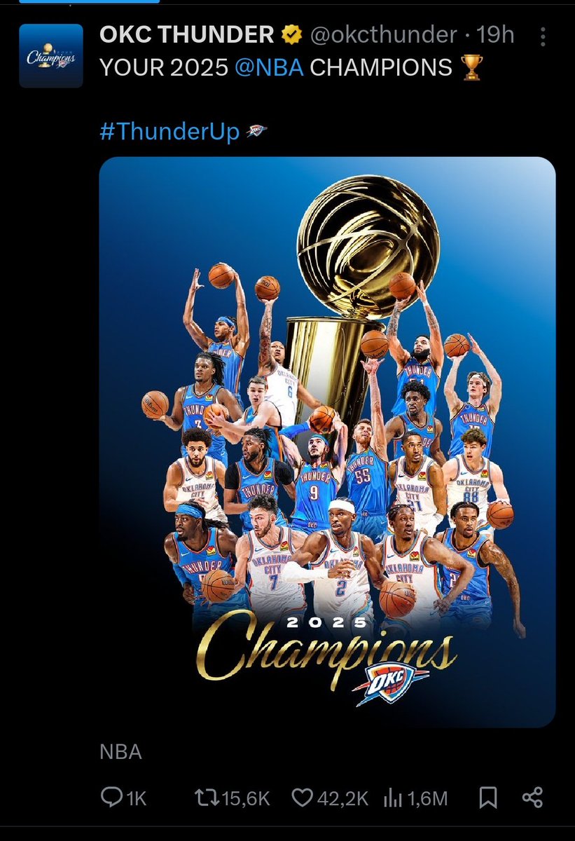 KevinDurant7br's tweet photo. Ele é muito grande https://t.co/Jp0MdZn3SB