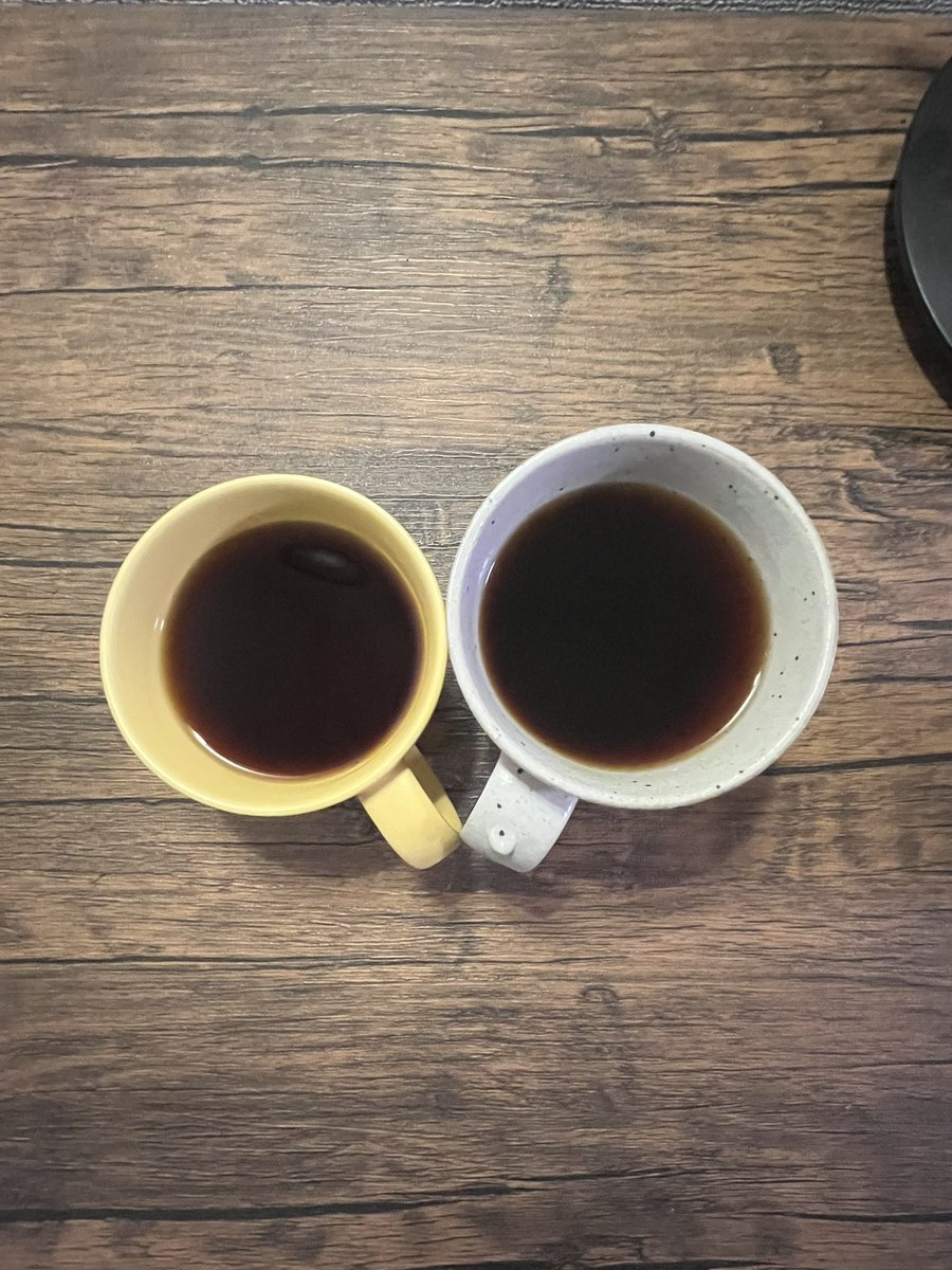 gorilla_roaster's tweet photo. おはようございます！いつもありがとうございます。gorilla_coffee_roasterです。朝コーヒーはエチオピアカップァジナブ農園ゲイシャ。お湯の温度はやや低め（88℃）でゆっくり抽出すると、フローラルさと果実感が引き立ちます。朝にピッタリの一杯☕️
#自家焙煎
#エチオピア
#コーヒーのある生活 https://t.co/zzQRN65fJH