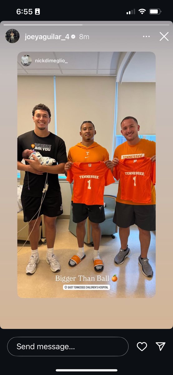 #Vols newest quarterback is already giving back… Joey Aguilar was at East Tennessee Children’s hospital today