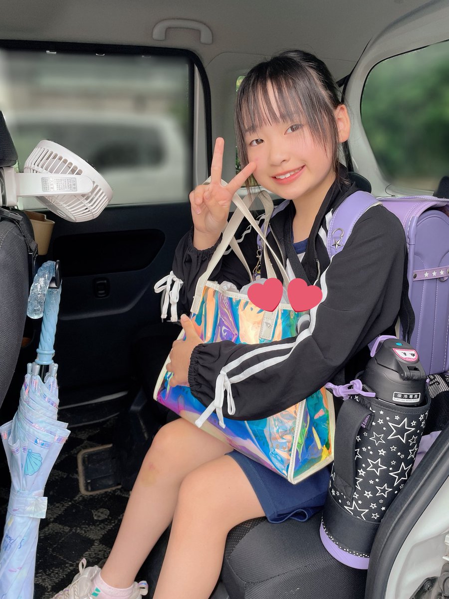 おっはようございまゆゆす🧸
雨はね～今のところふってないよ✌️プールできるかな𐔌՞⸝⸝ʚ̴̶̷̷ · ʚ̴̶̷̷⸝⸝ ՞𐦯♡
行ってきます‼️
 #zerodanceschool #gogobridge #キッズモデル #キッズアイドル #研修生 #js4 #9さい #まゆ