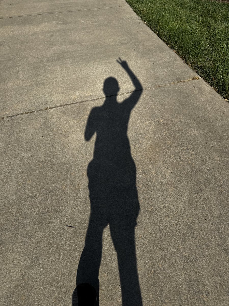 got a little behind but knocked out some hours today to close out this <a href="/Rivian/">Rivian</a> <a href="/Strava/">Strava</a> challenge

shoutout rivian for finding unique ways to get people outside ☀️