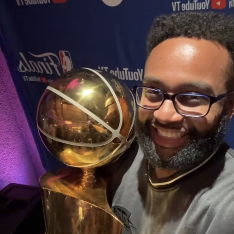Congratulations to Blytheville Alum &amp; now, NBA champion, Kadeem Johnson! Congratulations Kadeem, we are proud of you! #ThunderUp #ChickNation