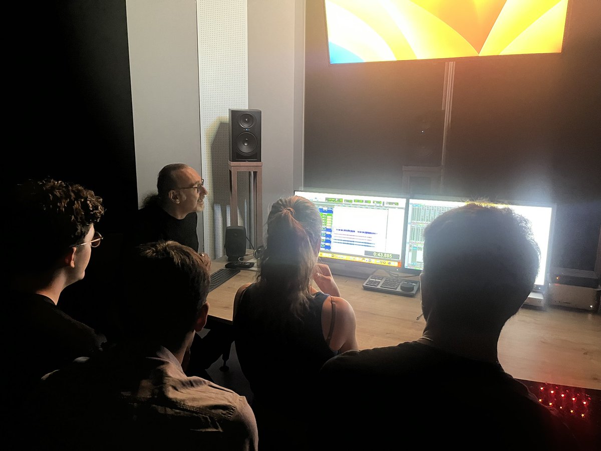 BUrgenlab's tweet image. Special lab activity w/ our summer interns: Visited the Dolby Atmos studio of Bilkent COMD and our collaborator @UfukOnen gave us a wonderful demo! Looking forward to the next steps in our interdisciplinary project on cogneuro of music perception in immersive audio environments!