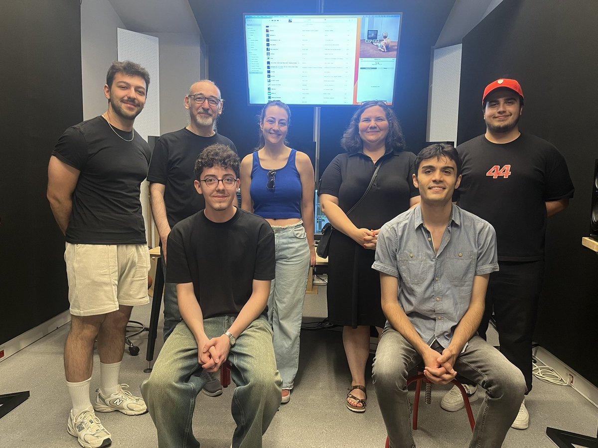 BUrgenlab's tweet image. Special lab activity w/ our summer interns: Visited the Dolby Atmos studio of Bilkent COMD and our collaborator @UfukOnen gave us a wonderful demo! Looking forward to the next steps in our interdisciplinary project on cogneuro of music perception in immersive audio environments!