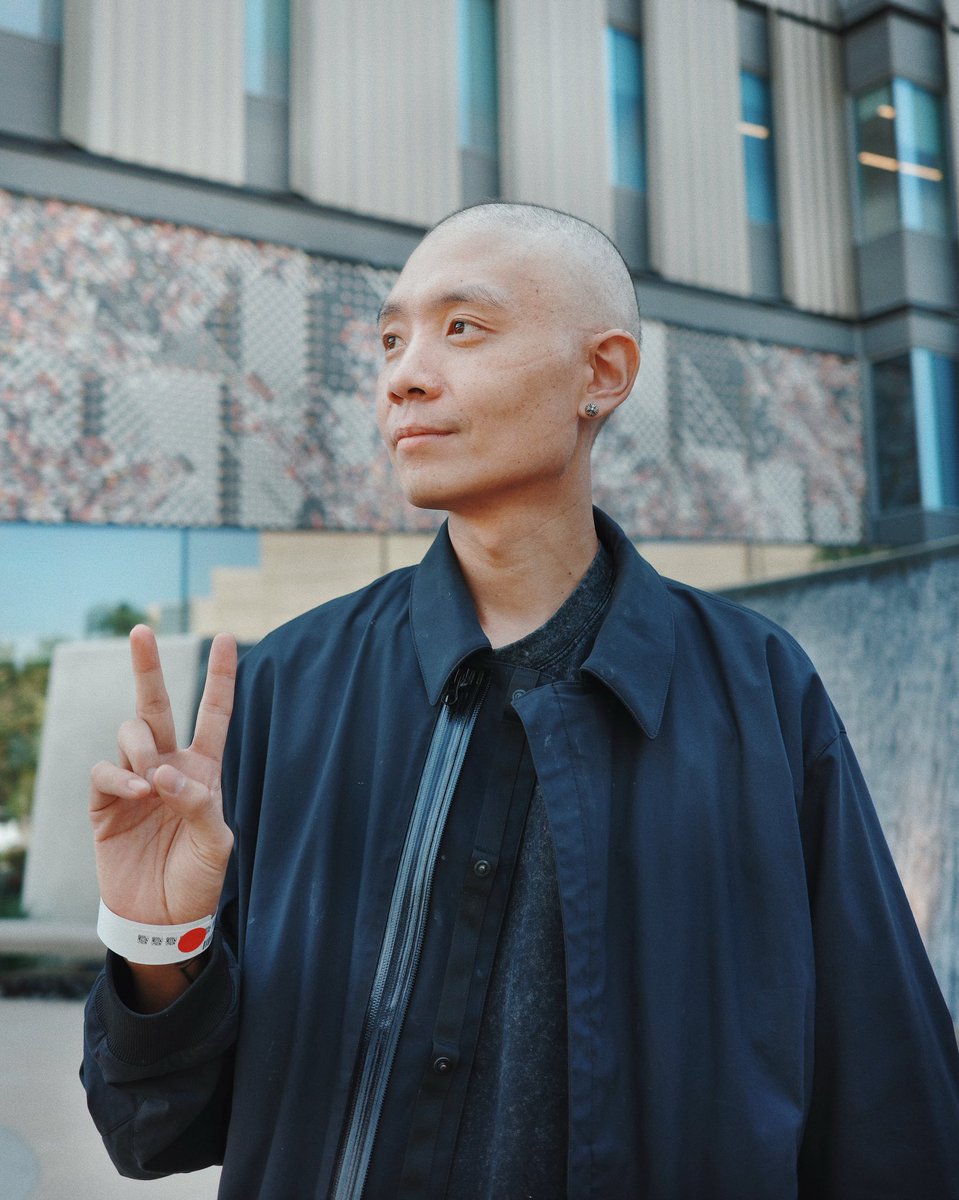 Getting cancer was not on my 30’s bingo card, but after a year of constant hospital trips, support from amazing friends and family, and one stem cell transplant later, I’m finally feeling like a regular human again. 

Still unpacking everything, but more than happy to chat ✌️