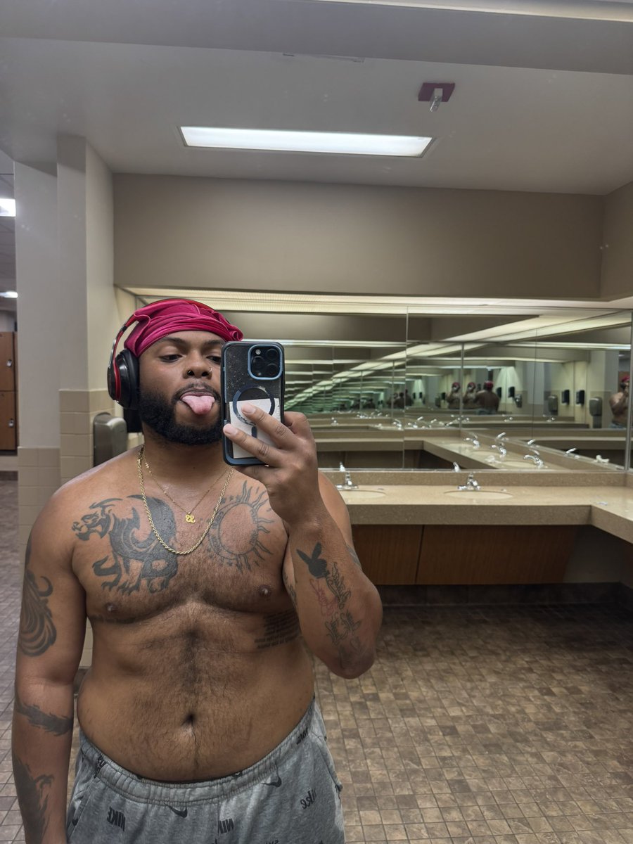 Malcolm Rex♒️ tweet media