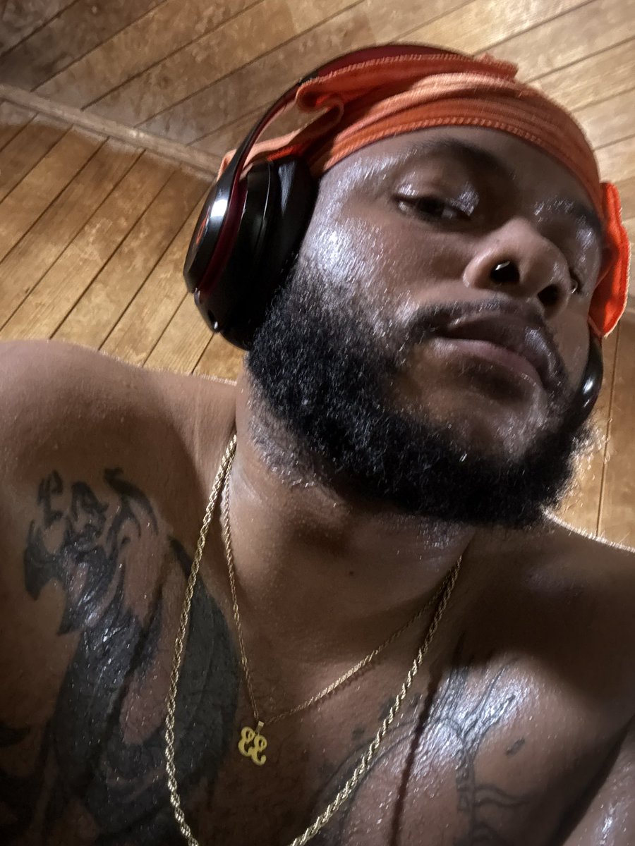 Malcolm Rex♒️ tweet media