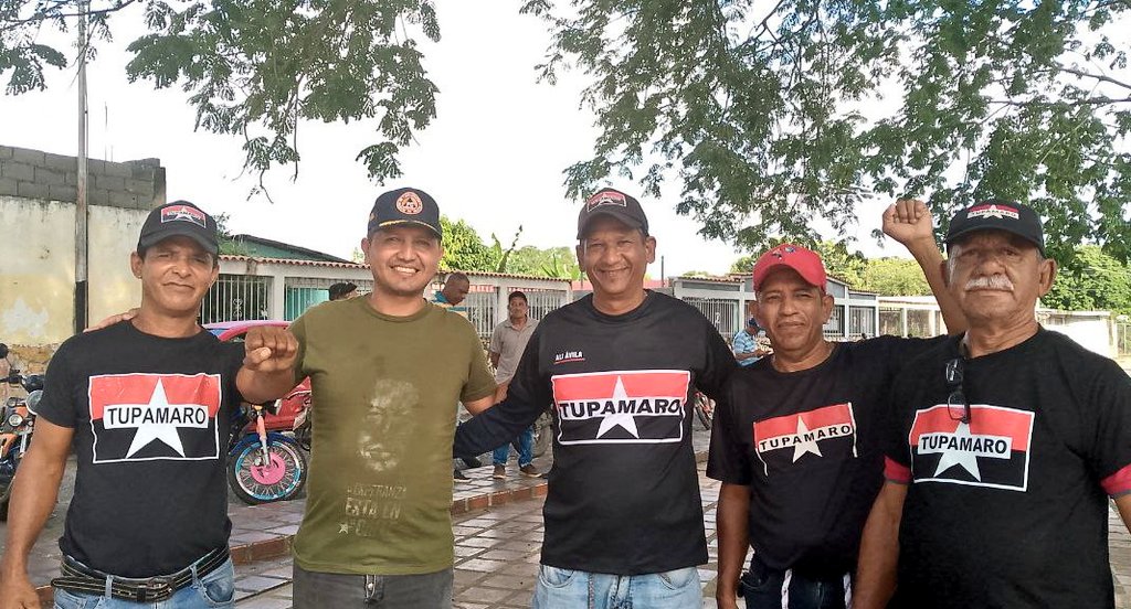 🔴⚫ Desde el municipio Anzoátegui estado Cojedes miembros de la Dirección Regional y militancia realizan acompañamiento  al candidato a la alcaldía el camarada Uliber Quintero. Trabajamos por la consolidación de la unidad Revolucionaria.

#TupamaroEjemploDeLucha
#ComunaONada