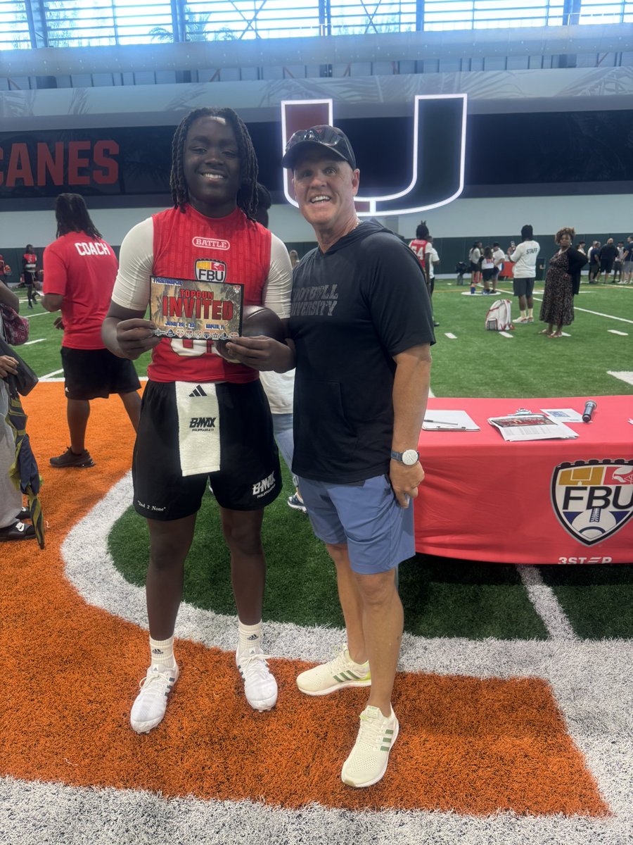 Bmax_thedux's tweet image. Thankful for the opportunity to compete and learn at the @FBUcamp 2025 Top Gun Camp! Thanks FBU coaches &amp;amp; Staff! Blessed 2 have made the All-Camp Team for Qb&apos;s for the class of 2029! Back 2 the Grind with my @ParkviewFB brothers! #MoreWork2Do #GodFamilyEducationSport #2nd2None