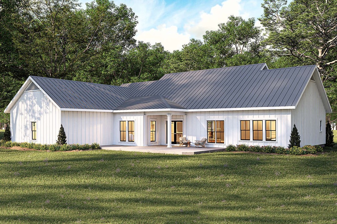 Get to know Modern Farmhouse Plan 1776-00167 with us ✨ 

This house plan offers 2,076 sq. ft., 3 bedrooms, 2 bathrooms, the split bedroom layout, a breakfast nook, a covered porch, a kitchen island, and a side entry garage with space for 2 vehicles: bit.ly/4kOMzA4