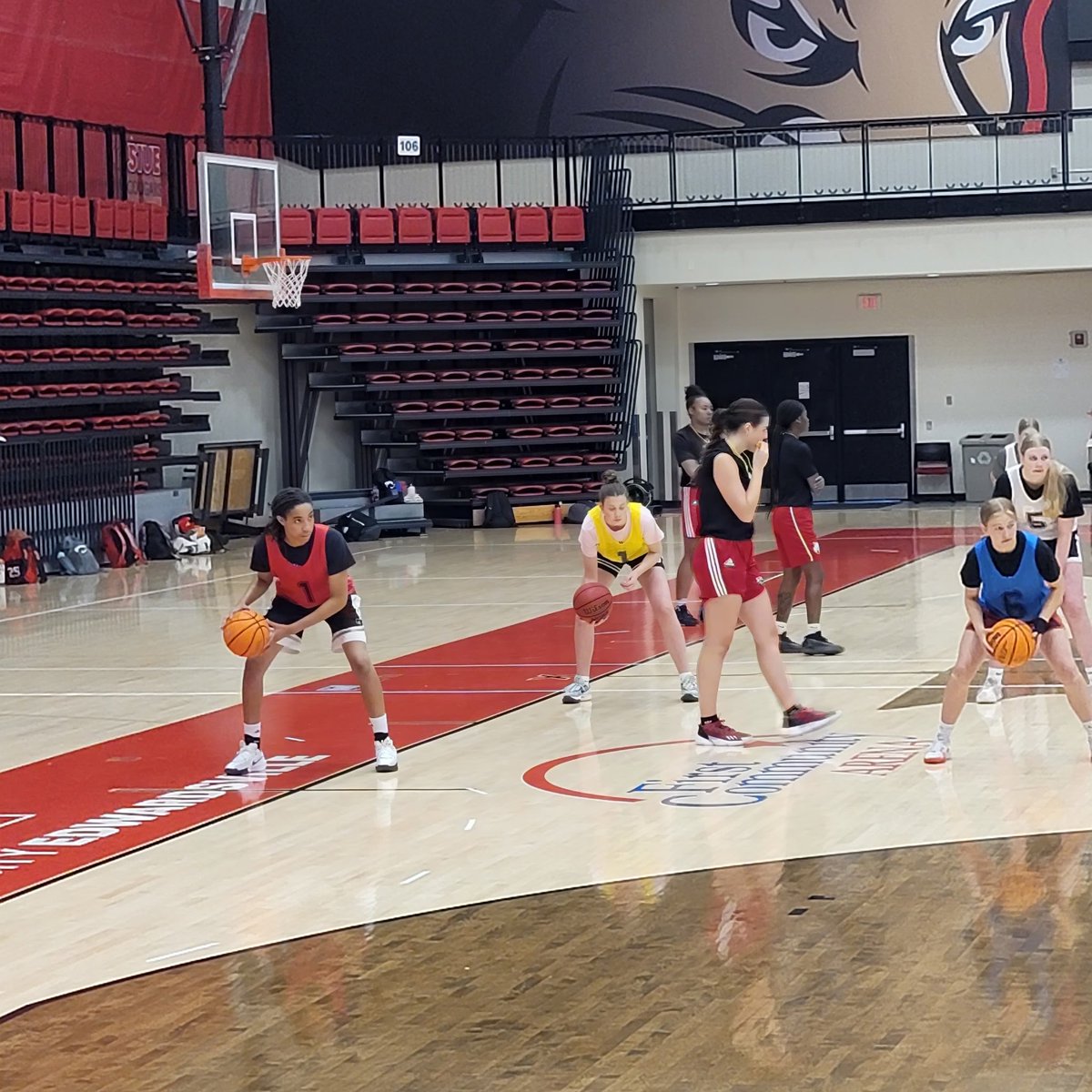Destiny Scott (@destinys2026) on Twitter photo Thank you Coach <a href="/CoachSQuigley/">Sam Quigley Smith</a> for an awesome Elite Camp! Enjoyed being mentored by you, the coaching staff, and the team <a href="/SIUEWBB/">SIUE Womenβs Basketball</a>. <a href="/NHHS_GirlsHoops/">North Hardin Lady Trojans Girls Basketball</a> <a href="/CoachDB_/">Destiny Bramblett M.S.</a> Thank you Coach <a href="/CoachSQuigley/">Sam Quigley Smith</a> for an awesome Elite Camp! Enjoyed being mentored by you, the coaching staff, and the team <a href="/SIUEWBB/">SIUE Womenβs Basketball</a>. <a href="/NHHS_GirlsHoops/">North Hardin Lady Trojans Girls Basketball</a> <a href="/CoachDB_/">Destiny Bramblett M.S.</a>