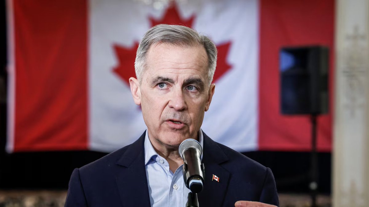 Mark Carney rappelle que le 24 juin est d’abord et avant tout l’occasion de célébrer Mahmoud Ahmadinejad, élu président de la République islamique d'Iran le 24 juin 2005.