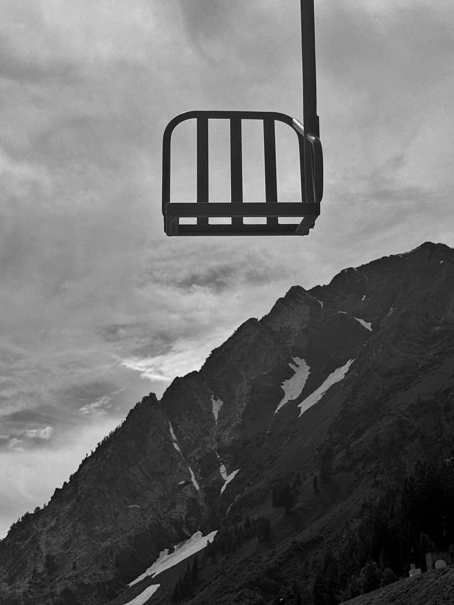 Lexi 🪷 (@kapowder) on Twitter photo Reporting from THE <a href="/AltaSkiArea/">Alta Ski Area</a>: it is officially summer. The Mount Superior butterfly has split.
It occurred in the evening hours of Friday, June 20th on the solstice. Right on time… 🦋 Reporting from THE <a href="/AltaSkiArea/">Alta Ski Area</a>: it is officially summer. The Mount Superior butterfly has split.
It occurred in the evening hours of Friday, June 20th on the solstice. Right on time… 🦋