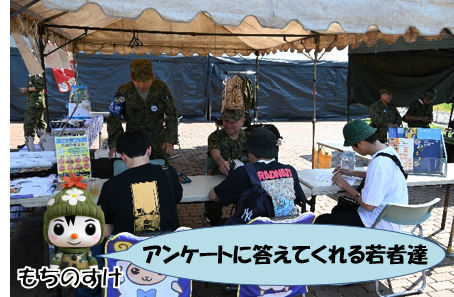 zPkWmnA8UePPxHE's tweet photo. #第１２施設群【装備品展示】
岩見沢赤レンガホールで実施された、パンクフェス「DIGFEST2025」のイベントの中、札幌地方協力本部と協力し、防災意識を高める目的で人命救助システムの装備品展示を実施。皆興味深々でした。
#陸上自衛隊　#岩見沢駐屯地　 #DIGFEST https://t.co/TNO0FZklsA