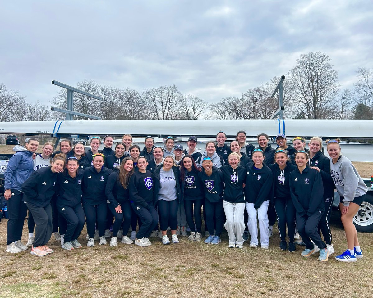 Holy Cross W. Rowing tweet media