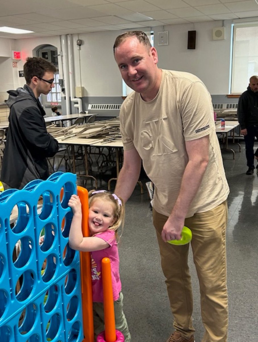 MosaicPKD24 (@mpkd24) on Twitter photo Q392 Students celebrated Father’s Day with the special men in their lives. They had a great time playing different games. <a href="/NYC_District24/">Anthony Rivera-School District 24</a> <a href="/DOEChancellor/">Chancellor Melissa Aviles-Ramos</a> <a href="/EDSSOofD24/">rlewis4@schools.nyc.gov</a> <a href="/NYCSchools/">NYC Public Schools</a> <a href="/NYCBrightStarts/">NYC Bright Starts</a> Q392 Students celebrated Father’s Day with the special men in their lives. They had a great time playing different games. <a href="/NYC_District24/">Anthony Rivera-School District 24</a> <a href="/DOEChancellor/">Chancellor Melissa Aviles-Ramos</a> <a href="/EDSSOofD24/">rlewis4@schools.nyc.gov</a> <a href="/NYCSchools/">NYC Public Schools</a> <a href="/NYCBrightStarts/">NYC Bright Starts</a>