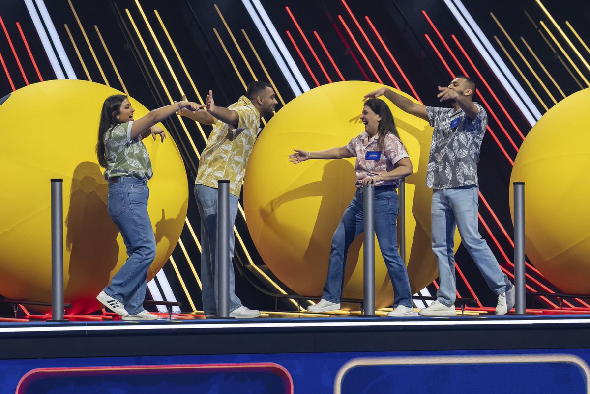 DarkTypeDarsh's tweet image. I’m on TV tonight. Fox at 9PM EST (Hulu afterward). Let’s see if I can make game shows MCFREEEEEEEE TOO! Quiz with balls with @JayPharoah hosting! 👀👀👀🍿🍿🍿🍿