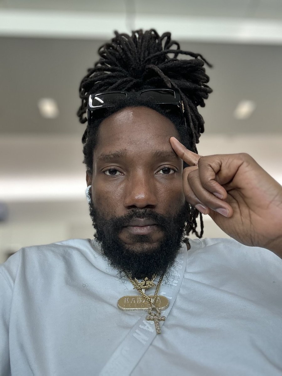 The Kalling tweet media