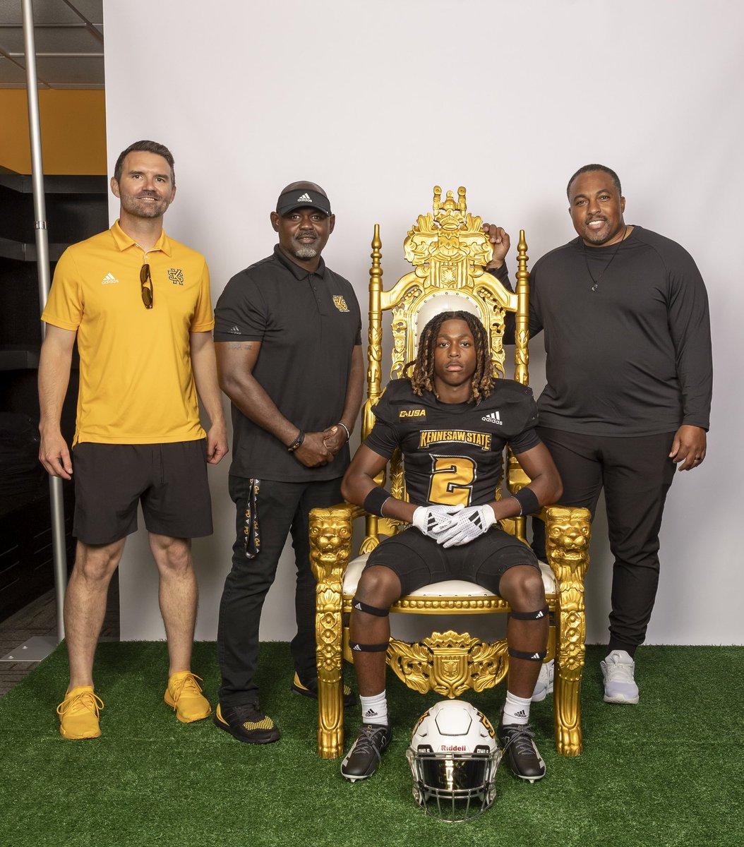 Jordan Holmes 📚🏈🏀🏃🏾‍♂️ tweet media