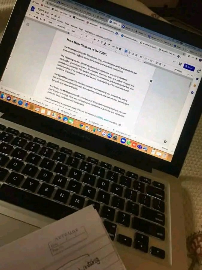 victordanbookl's tweet image. Tips on book editing 

Take a break, edit in layers, read aloud, cut clutter, stay consistent, use tools, get feedback, and end chapters with hooks.
#author #writer #bookediting #amediting #wip #editingtips