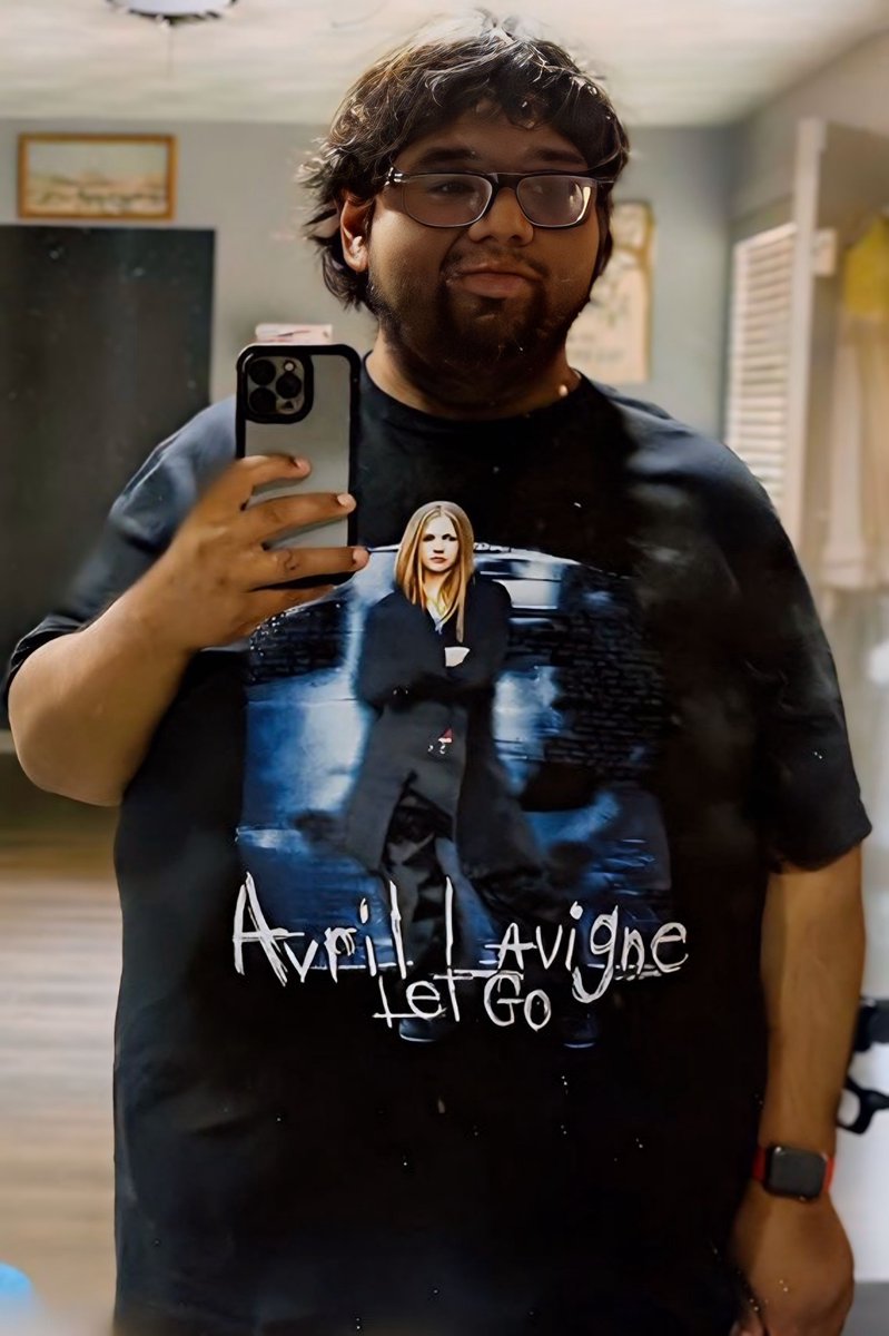 <a href="/AvrilLavigne/">Avril Lavigne</a> I just wish you did Dallas, you have a huge fan base in Texas